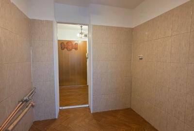 Apartament cu 3 camere decomandat în Sălăjan - 5