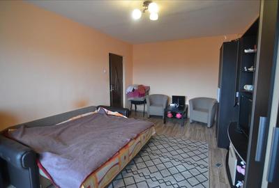 Apartament cu 3 camere decomandat în Calea București - 11