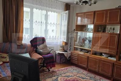 Apartament cu 3 camere decomandat în Soarelui - 1