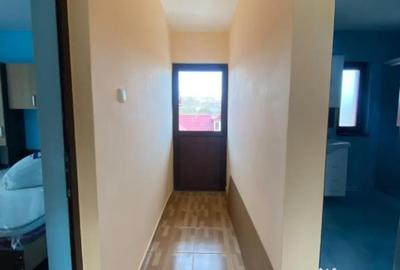 Apartament cu 7 camere decomandat în Podu Roș - 10