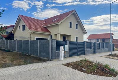 Casă cu 5 camere în Giarmata - 17