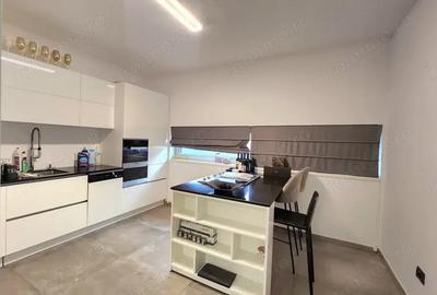 Casă cu 4 camere în Central - 5