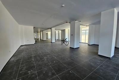 Spațiu comercial de închiriat -  Spitalul Sf. Ioan, ideal clinica privata - 2