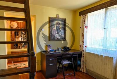 Casă cu 7 camere cu Teren 432 Mp în Central - 9