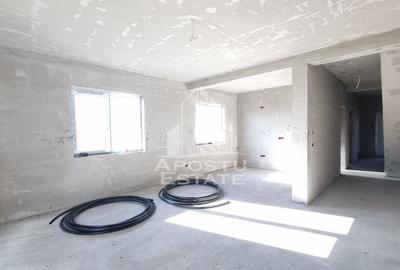 Jumate de duplex P+1 cu 4 camere, Giarmata Vii - 1