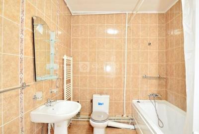 Apartament cu 3 camere semidecomandat, mobilat în Central - 8