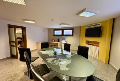 Birou, de 60 mp, în Centru Civic - 1