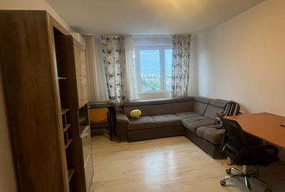 Apartament cu 3 camere în Iancului