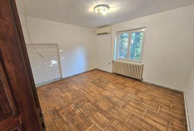 Casa  solida si locuibila 4 camere  Rudolf Walter - 3