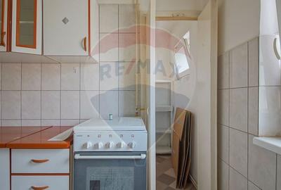 Apartament cu 3 camere de vanzare in zona Stefan cel Mare - 12