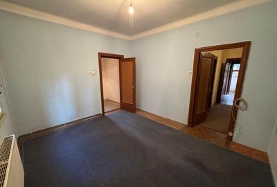De vanzare AP 3 camere | 121 MP | Garaj | D P | Casin | Domenii - 10