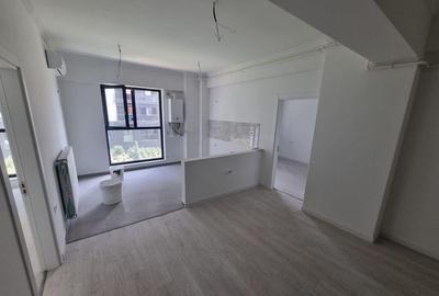 Compozitori-apartament 2 camere bloc nou cu loc de parcare