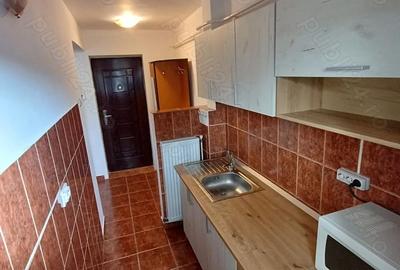 Garsonieră nedecomandată în Central - 7