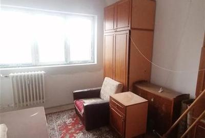 Apartament cu 3 camere semidecomandat în Complex Studențesc - 7