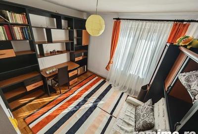 Apartament cu 3 camere decomandat în Tudor - 2