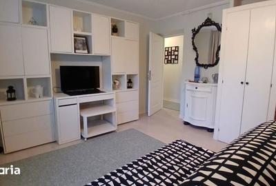 Apartament cu 2 camere decomandat în Tolstoi