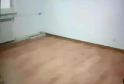 Apartament cu 2 camere semidecomandat în Berceni - 10