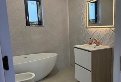 Casa - Hemeiu? Bacau - 4