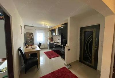 Apartament de vanzare cu 3 camere, 69 mp, zona Salajanca - 1