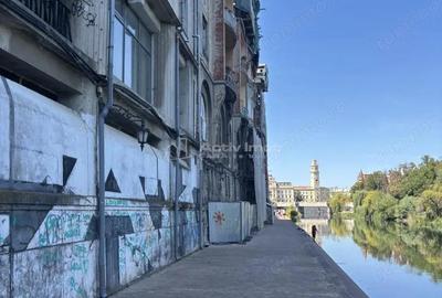 Apartament 129 mp cu vedere spre Crisul Repede si demisol independent in cladire istorica - 10