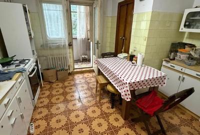 Apartament 3 camere decomandat, parter/3 Brazda lui Novac ,in O-uri - 3