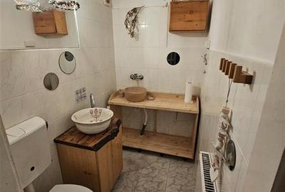 Spatiu comercial Central cu loc de parcare propriu - 7