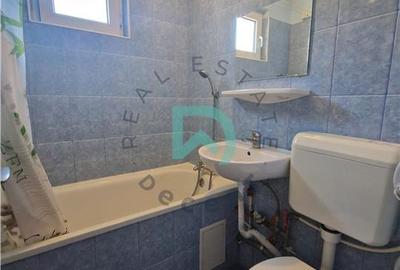 Apartament cu 2 camere semidecomandat, mobilat în Florilor - 8