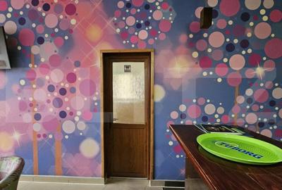 Spațiu comercial, de 260 mp, în Central - 10