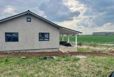 Casă cu 4 camere în Frumușeni - 2