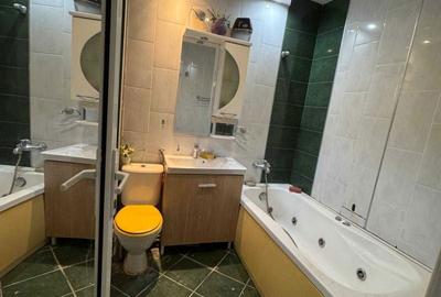 Apartament cu 2 camere decomandat în Cornișa - 3