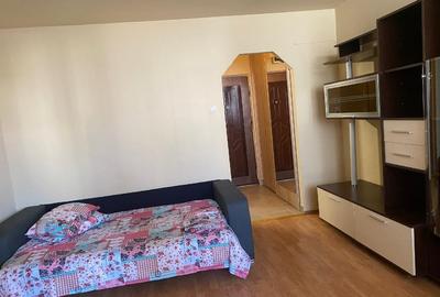 Dau in chirie garsoniera,  Manastur, Str. Bucegi nr 11 - 2