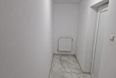 Spațiu comercial, de 86 mp, în Central - 9