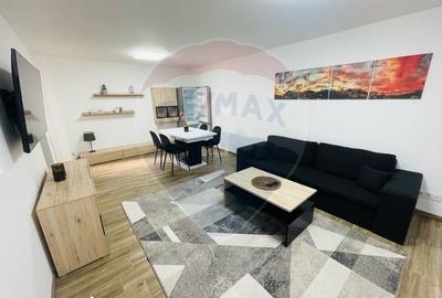 Apartament cu 2 camere semidecomandat, mobilat în Mărăști