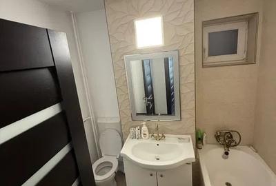 Apartament cu 3 camere decomandat, mobilat în 13 Septembrie - 5
