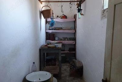 Casă cu 3 camere cu Teren 690 Mp în Central - 10