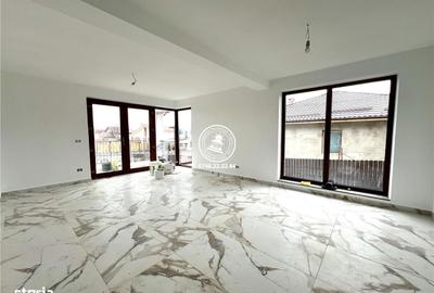 Casă cu 6 camere cu Teren 500 Mp în Miroslava