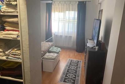 Apartament cu 3 camere semidecomandat în Central - 4