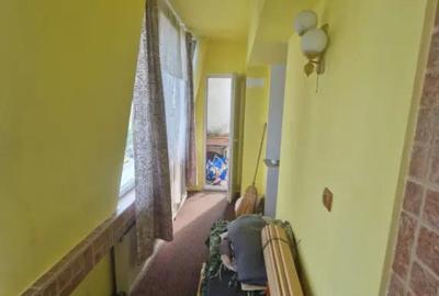 Apartament cu 3 camere decomandat în Central - 2