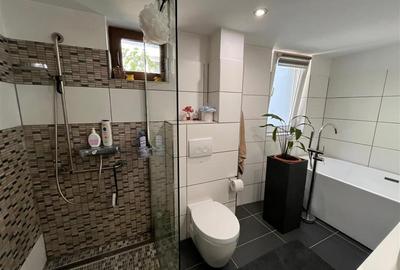 Casă cu 7 camere cu Teren 820 Mp în Central - 16