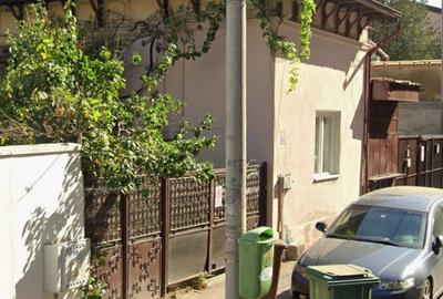 Casă cu 2 camere cu Teren 225 Mp în Grivița - 1