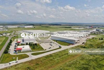 Spațiu comercial, de 3,000 mp, în Central - 3