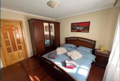 Apartament cu 3 camere semidecomandat în Podu Roș - 5