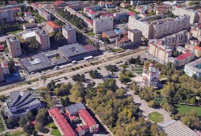 RESITA cladire de birouri de inchiriat . - 4