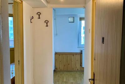 Garsonieră decomandată în Central - 1