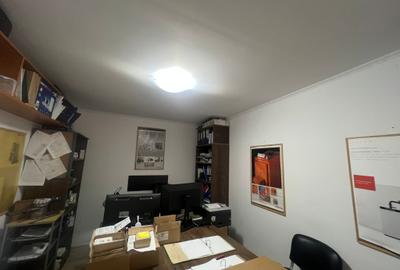 Casa la sol, renovata ,caramida, pentru locuit sau spatiu birouri, zona  buna - 6