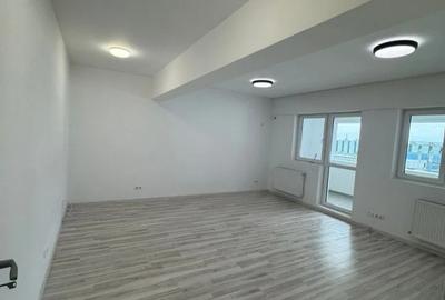 Apartament cu 2 camere decomandat în Metalurgiei