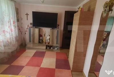 Casă cu 7 camere cu Teren 1750 Mp în Central - 13