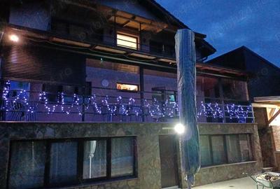 Casă cu 6 camere cu Teren 800 Mp în Central - 4