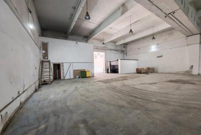 Spațiu industrial, de 1,500 mp, în Zona Industrială - 2