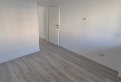 Apartament cu 3 camere semidecomandat în Tunari - 10